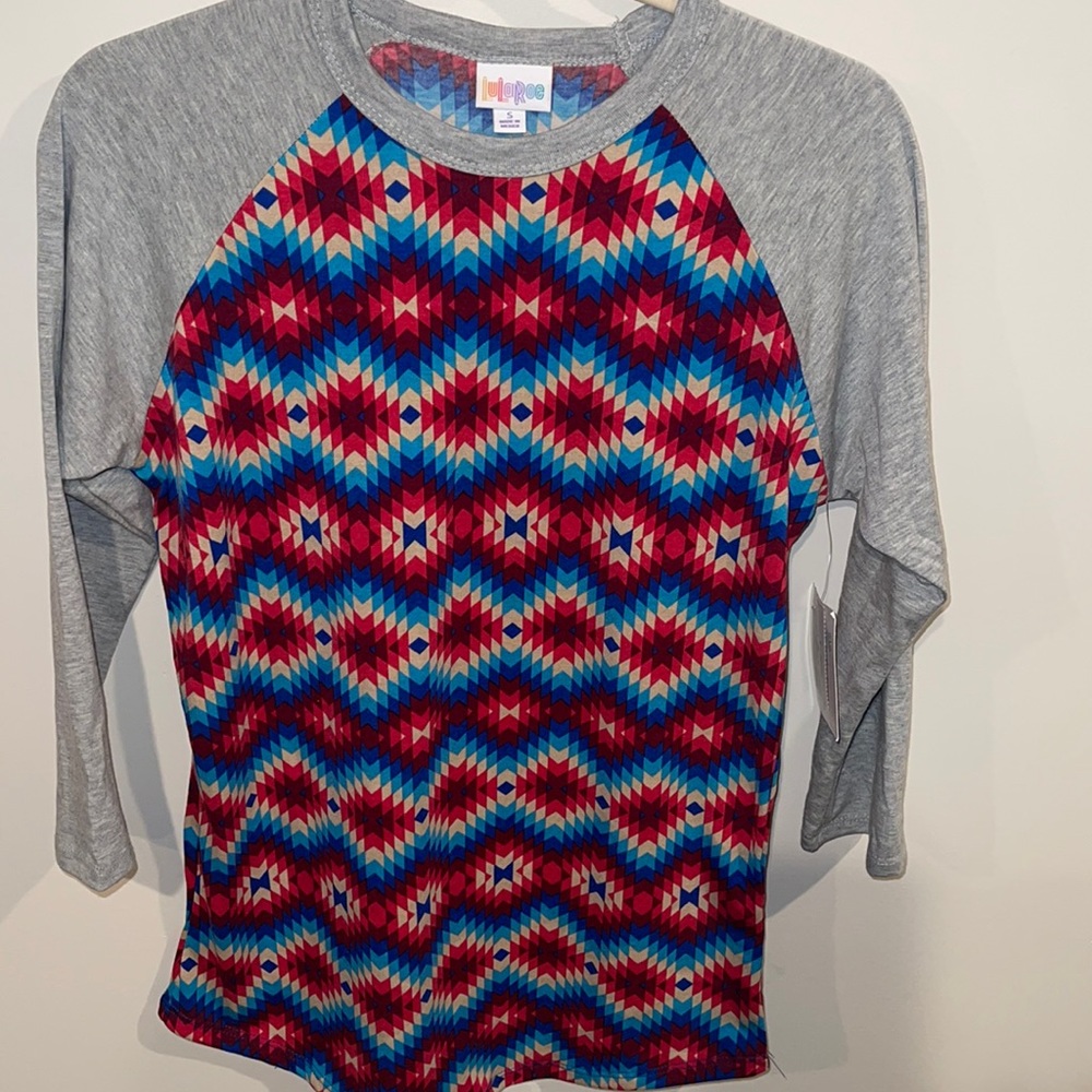 Lularoe Randy baseball t top size small